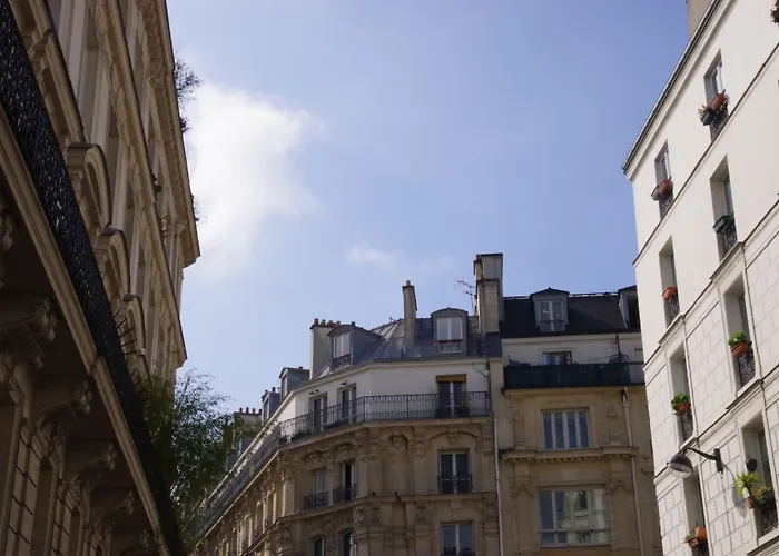 District Republique Hotel Parijs